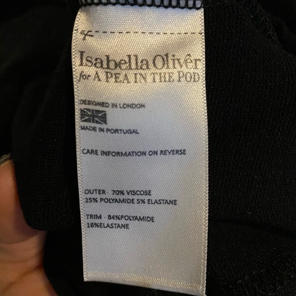 Isabella Oliver for a Pea in the Pod Maternity Pants - Picture 3 of 3